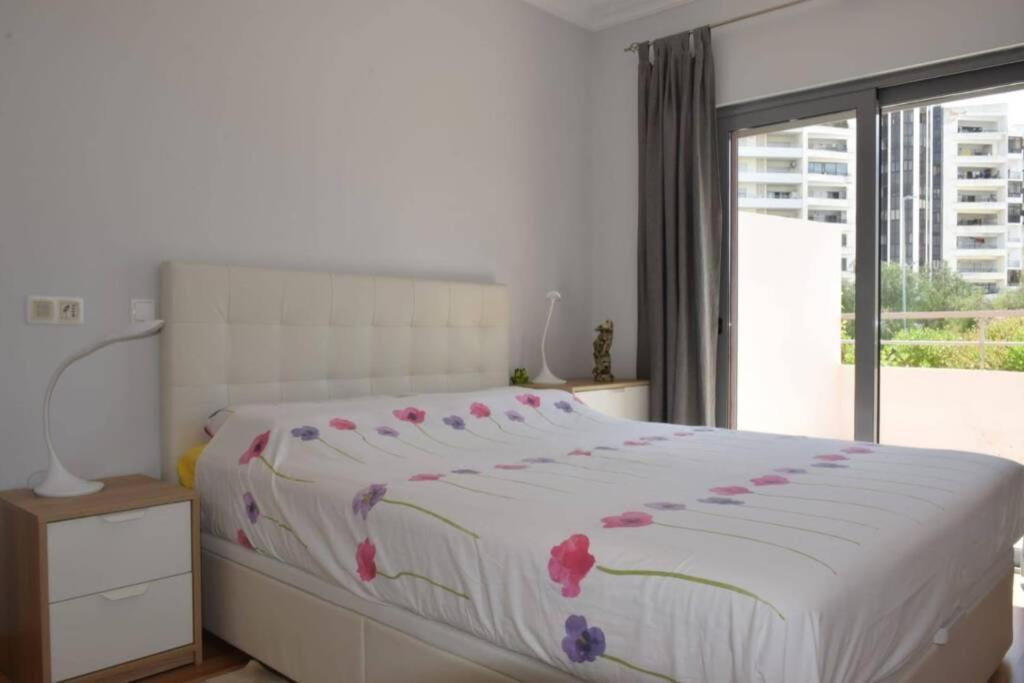 Brina, Stylish Apartment In Portimao Ngoại thất bức ảnh